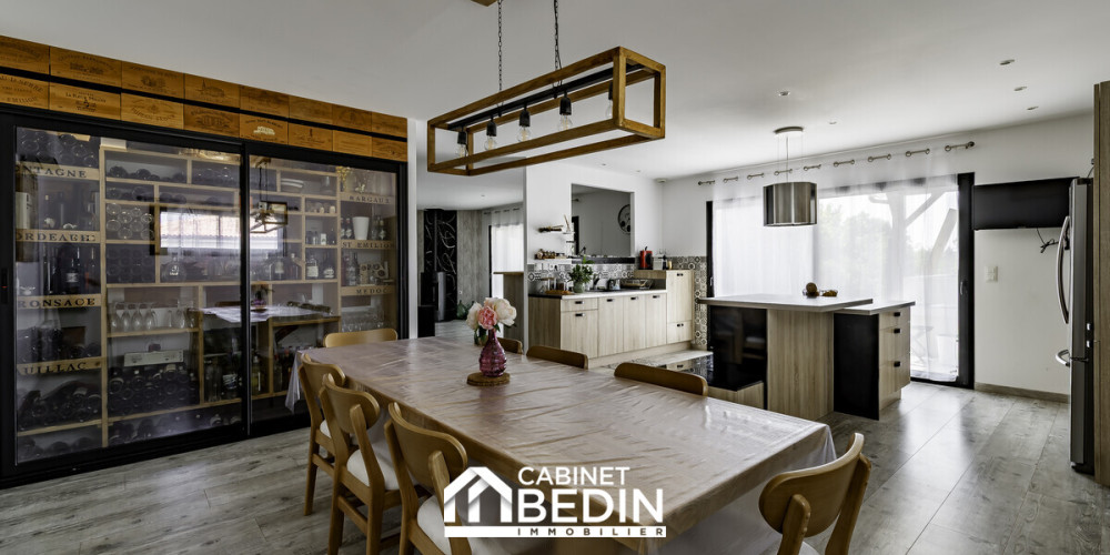 maison à ST MARTIN DU BOIS (33910)